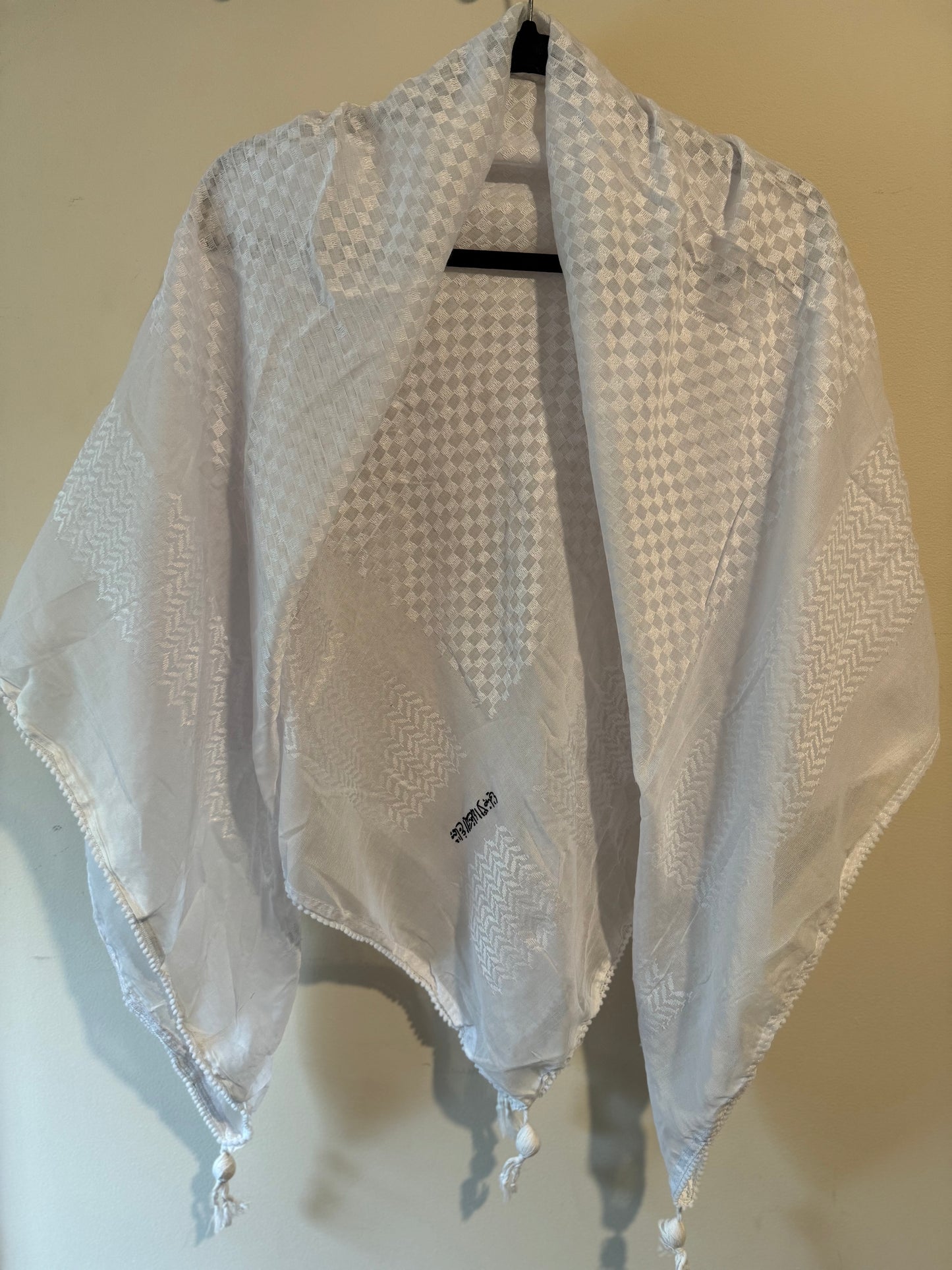 Kuffiyeh - White & White