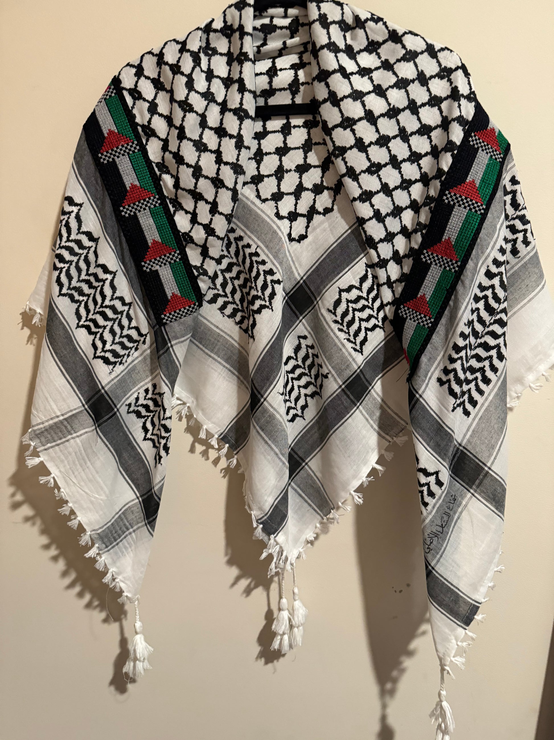Flag Kuffiyeh Besht